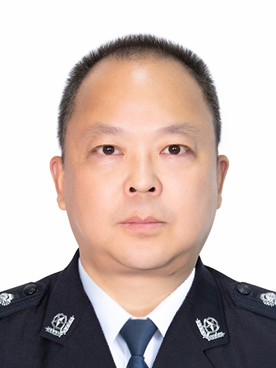 张文清