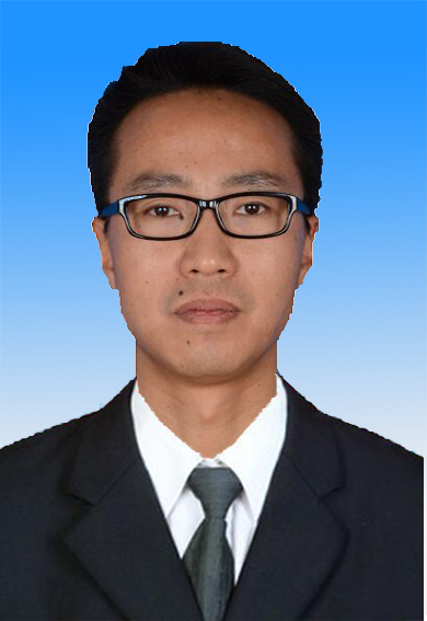 汤启君