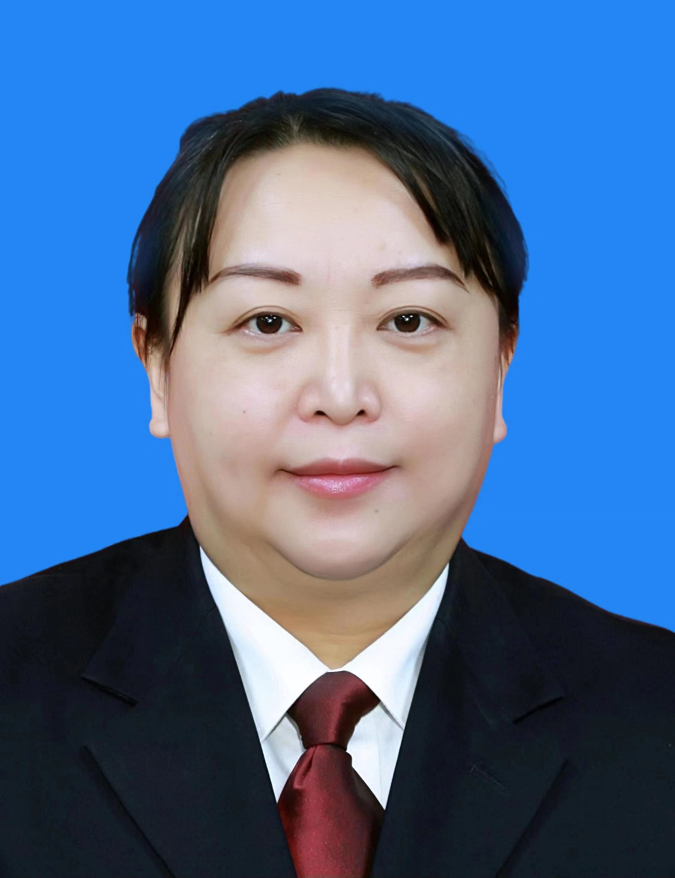 黄英