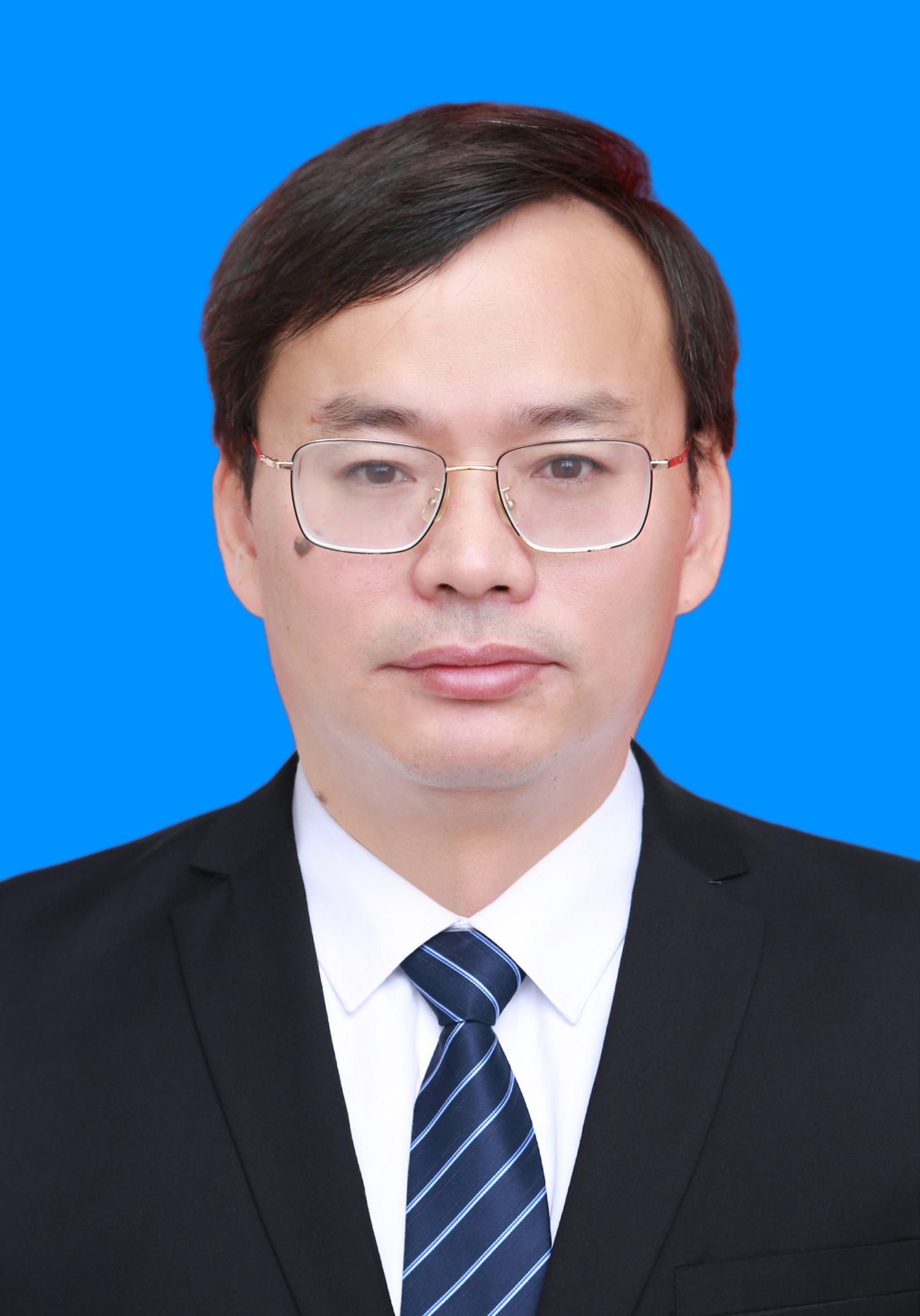 熊万和